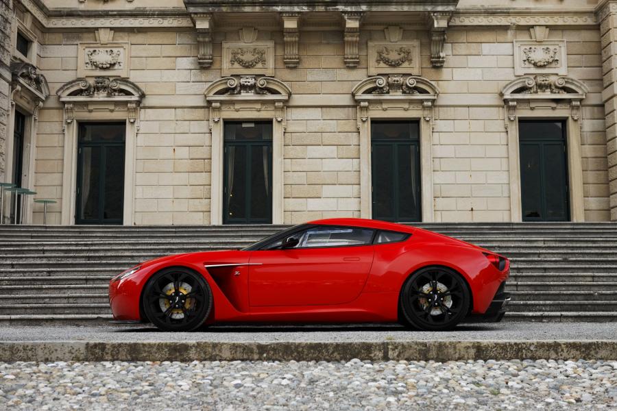  Aston Martin V12 Zagato Concept 2011 года  (фото 13 из 14)